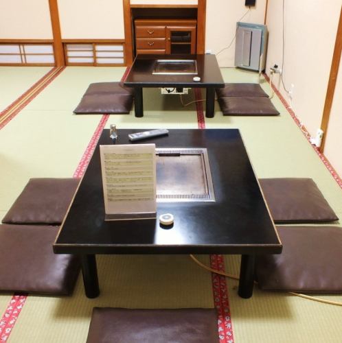 The tatami mat seats are available in completely private rooms for peace of mind.It is possible to charter a small number of people, so please use it for family social gatherings and company banquets.