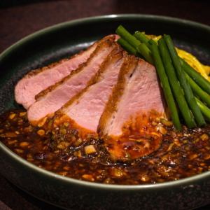 低温調理鴨よだれソース