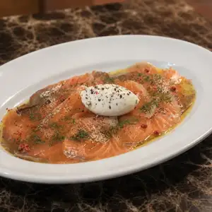Salmon Carappcio