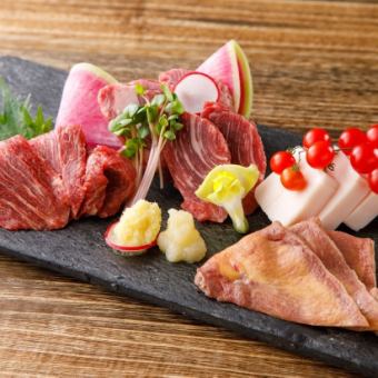 [Banquet] Includes 4 types of horse sashimi! All 6 types & 120 minutes of all-you-can-drink! [Banquet course] 4000 → 3500 yen