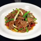 豚レバーとネギのピリ辛炒め
