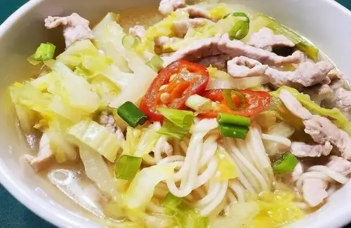 しいたけ香る豚肉入りラーメン