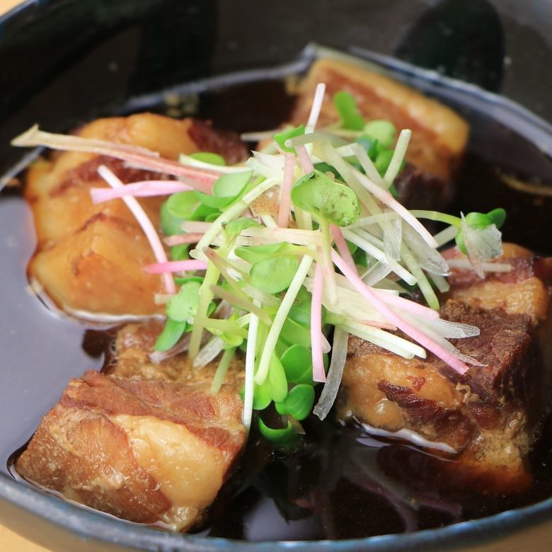 Stewed cubes of Yongenton pork