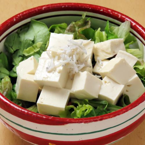 お出汁の利いた豆腐サラダ