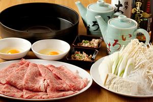 Sukiyaki (Kuroge Wagyu beef loin)