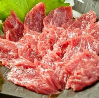 [Direct from Kumamoto] Horsemeat sashimi