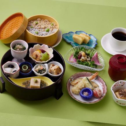 【6/1より】 旬菜やわらぎ弁当 天ぷら付 2,700円(税サ込)