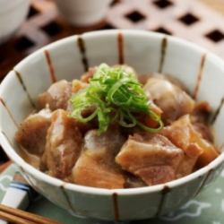 Stewed beef tendon