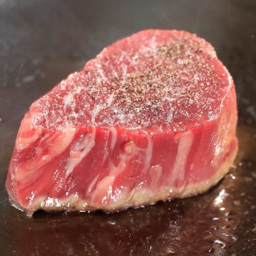 Specially selected Japanese black beef [A-5] fillet steak 150g