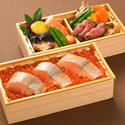 B. 秋季美食便當盒（雙層）
