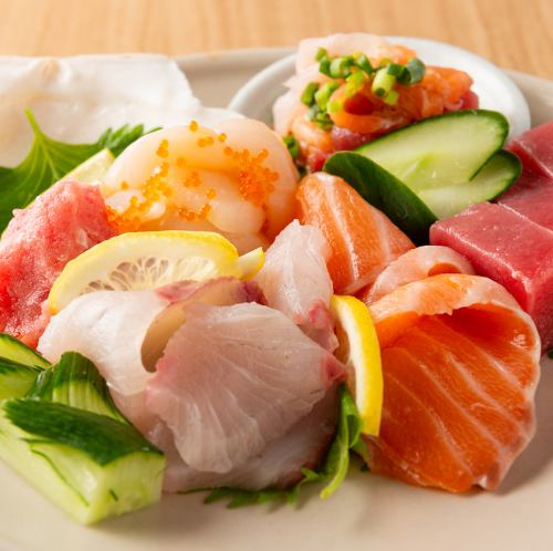 乾杯ドリンク付きの『気まぐれ4500円(税込)コース』は飲み会や宴会にもオススメ◎