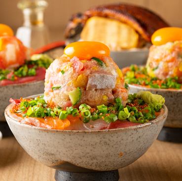 【ランチタイム営業中！】こだわりの「まぜとろ海鮮丼」をご堪能◎