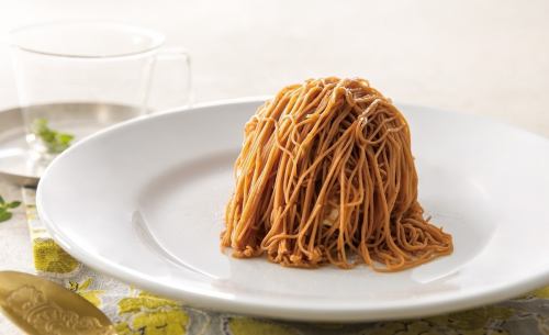 圧倒的エアリー感イタリア栗のモンブラン等スイーツ充実