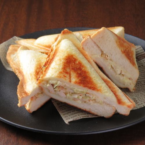 【ホットサンド】ハーブチキン