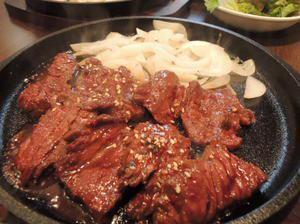 Charcoal-grilled domestic beef skirt steak