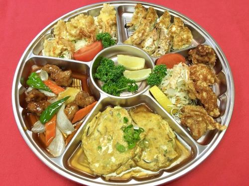 ■下記の料理から〈5品〉お選びください(※各半人前サイズとなります)