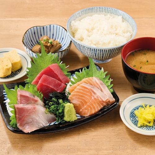 1種は本鮪確定！お刺身三種盛り定食