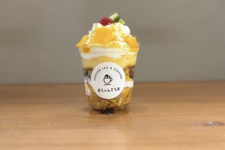 【予約優先】フルーツパンケーキパフェ