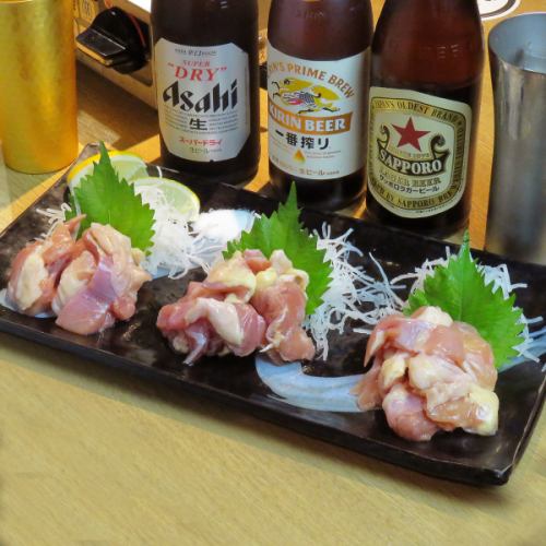 【国産★松阪地鶏使用】弾力に富んだ赤身！「ひねのもも刺し」は鮮度抜群で肉の旨みが溢れ出します