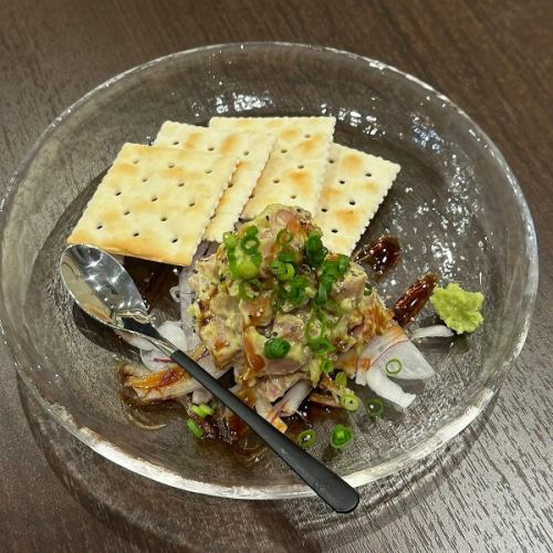 本鮪とアボカドのタルタル
