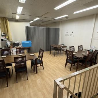 1階20名様~、2階10名様~貸切利用も承ります。