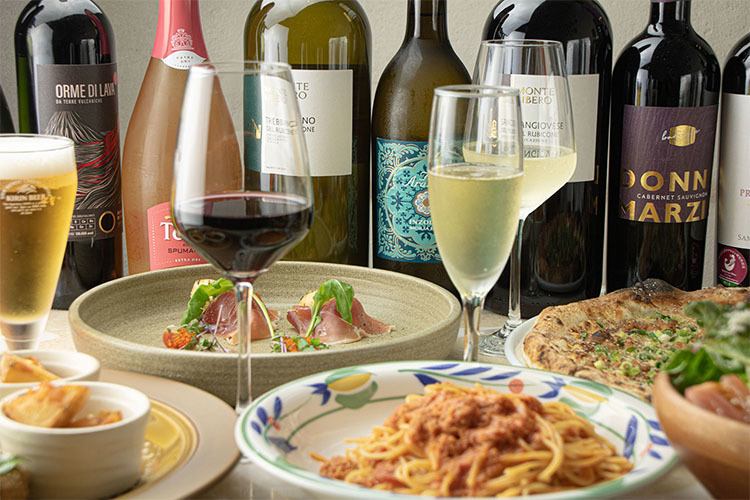 イタリアの港町イスキア島イメージ♪オシャレな店内で楽しむ窯焼きナポリピッツァ★