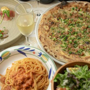 【120分飲み放題付】イチオシ!看板メニュー目白押しのカジュアルコース♪全8品≪税込4,400円≫