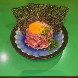 ハラミユッケ