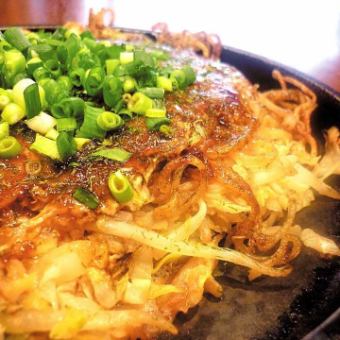 【宫岛套餐】A4和牛牛排3小时套餐、御好烧等10种菜肴、无限畅饮5,500日元