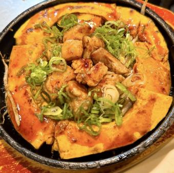 季節野菜と豚肉のサイコロステーキ