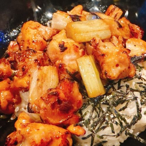 ミニ 焼きとり丼