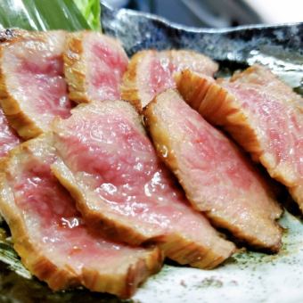 【主厨特选套餐】包含炙烤和牛、炙烤红烧鸡等10道菜☆ 6500日元,3小时畅饮