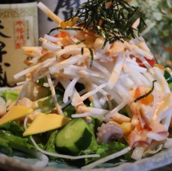 Fu-Fu's special seafood radish salad