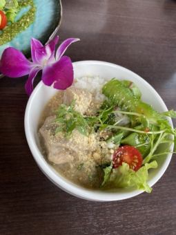 mini mini green curry