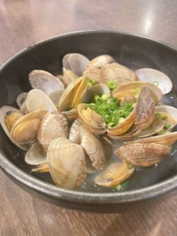 Steamed bamboo clam