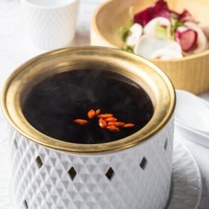 【药膳黑火锅】～黑蘑菇美味高汤～