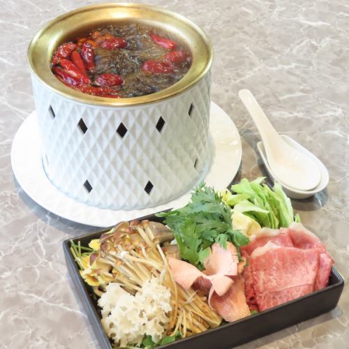 近江牛ときのこの激辛火鍋セット