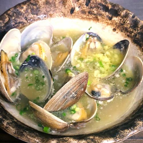 バターのコクがたまらない！　あさりバター