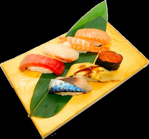 中トロとイクラの入った　特上にぎり　7貫