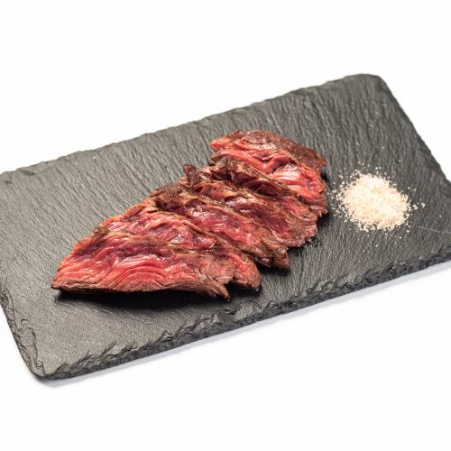 Hokkaido beef shoulder loin steak (150g)