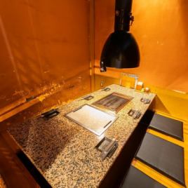 A total of 11 private rooms with sunken kotatsu (sunken kotatsu table) where you can relax in the warmth of wood and warm lights.We will adjust the seats from 4 to 34 people according to the number of people.