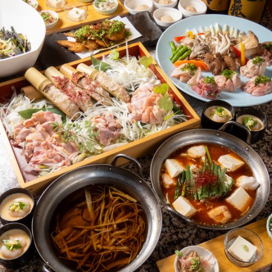 [Includes all-you-can-drink] 10 dishes including grilled chicken on a ceramic plate x offal hot pot or green onion hot pot, etc. 6,000 yen (tax included)