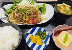 Pork ginger stir-fry set meal
