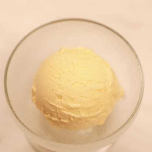 Vanilla Icecream