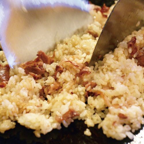 Garlic rice ~ Uses garlic from Aomori prefecture ~
