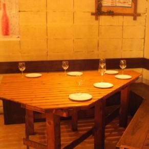 It can be reserved as a private room from about 16 people.Recommended for banquets and girls-only gatherings ♪