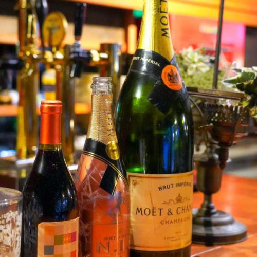 Good evening everyone
This is a bistro report.

The rainy season has begun
It's a bit of a depressing season

That's when it all starts.
Let's have some fun drinks 😄

Bistro Report is open and doing well today too 😃😃

LINE Friends
https://Lin.ee/QNaJK47

≡≡≡≡≡≡≡≡≡≡≡≡≡≡≡≡≡≡≡
Bistrot Report
Business hours: Sunday to Thursday 17:30~22:30
▶︎Friday and Saturday 17:30-24:00
Closed on Mondays (Tuesdays before public holidays).Please make a reservation before coming.)
Please make your reservation early as it gets busy on Fridays, Saturdays and before holidays.
☎096-326-2622
〒 2-7-32 Shimotori, Chuo-ku, Kumamoto City, Kumamoto Prefecture Shower Valley Building 1F Shower Street The shop is located at the back of the building next to Paul Smith on the first floor with a terrace.
Reservations are being accepted via Hot Paper.
https://www.hotpepper.jp/strJ000031521/yoyaku/
≡≡≡≡≡≡≡≡≡≡≡≡≡≡≡≡≡≡≡
#Kumamoto #Kumamoto City #Kumamoto Gourmet #Shimotori #Italian #pizza #pasta #date #anniversary #birthday #surprise #cheese #raclette cheese #cheese fondue #Shower Street #delicious #gourmet girl #freshly squeezed Mont Blanc #Neapolitan pizza