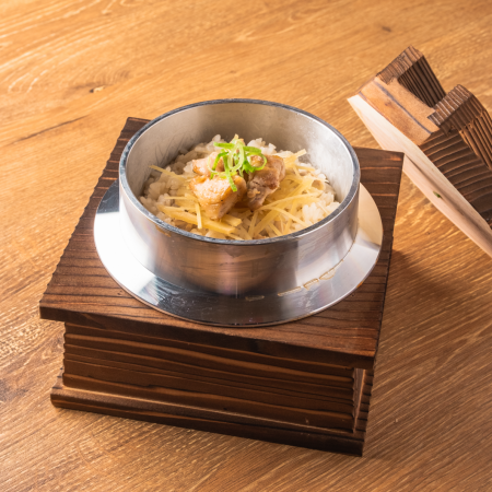 鶏と生姜の薬味釜めし