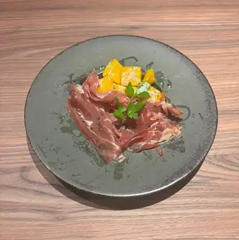 フルーツとなまハム