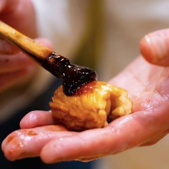 お昼のコース【旬菜三品と握り六貫】